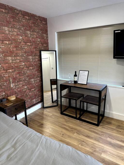 הייז Perfect Stay With Dallas Studio מראה חיצוני תמונה