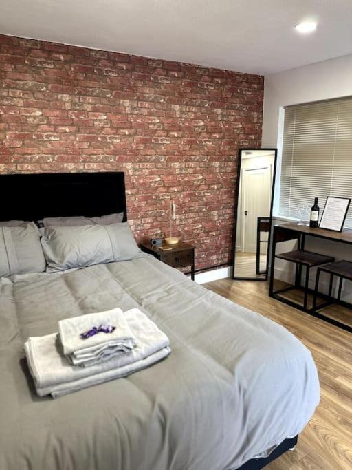 הייז Perfect Stay With Dallas Studio מראה חיצוני תמונה